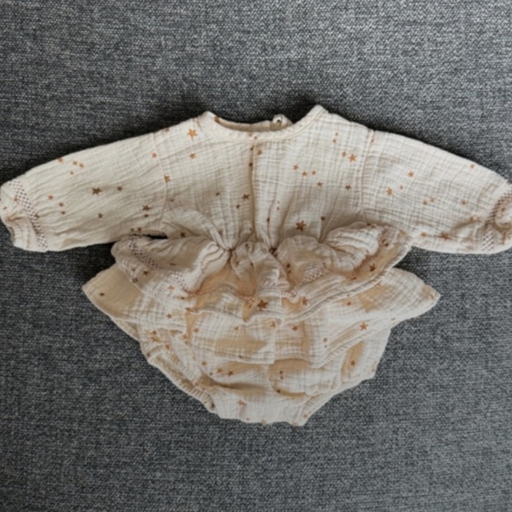 Quincy Mae Rosie Romper In Stars